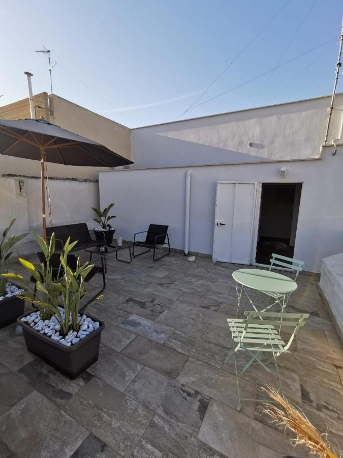 Il Civico 2 Bed & Breakfast Bari Exterior photo