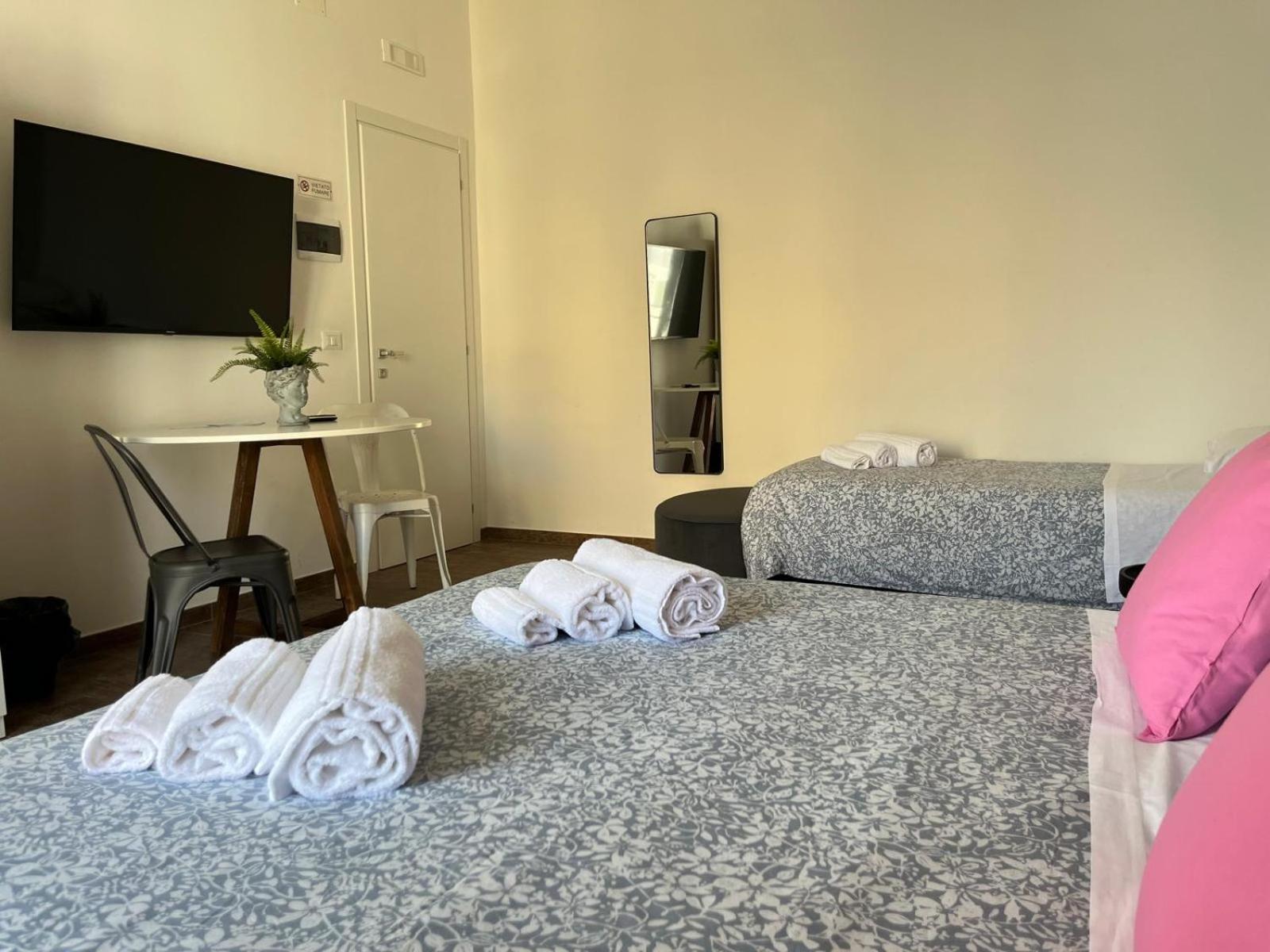 Il Civico 2 Bed & Breakfast Bari Exterior photo